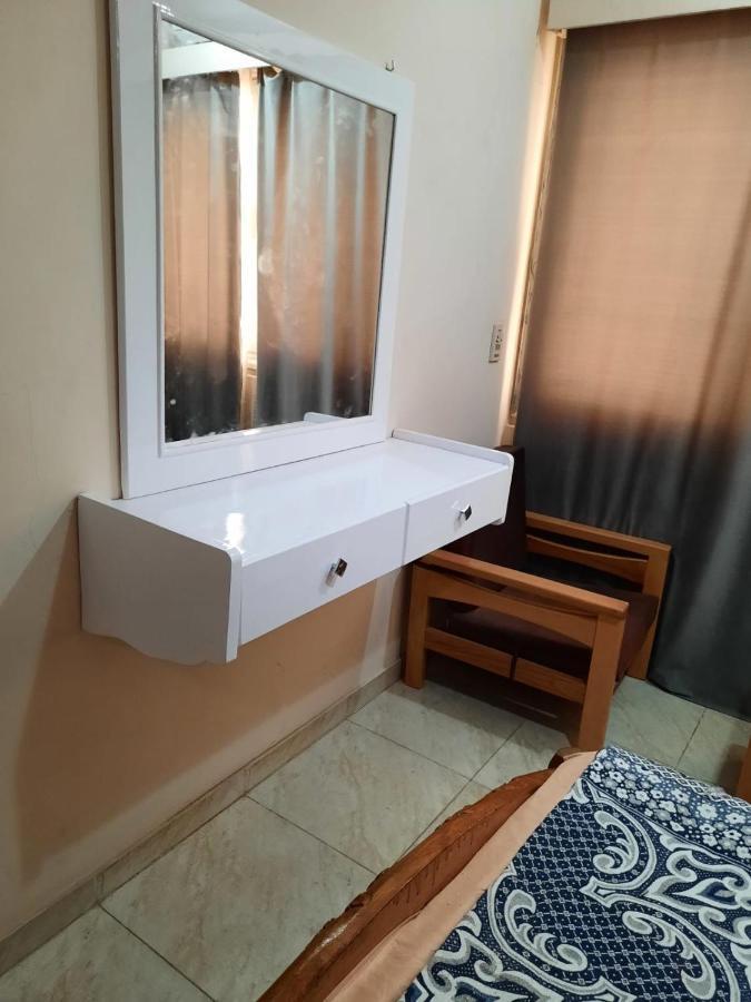 Apartment In Luxor City Center-Nil Buitenkant foto